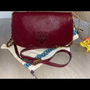 Impeccable Tory Burch crossbody- no sign of wear!